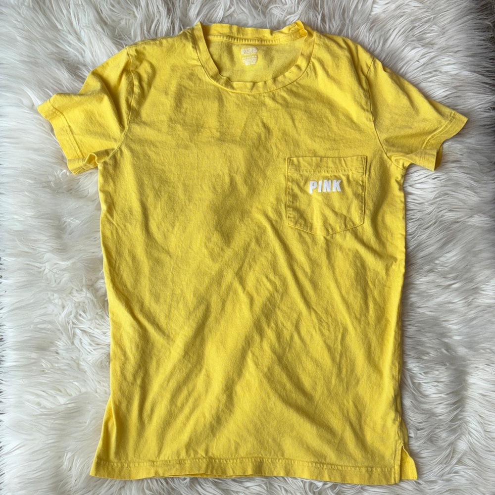 PINK Victoria’s Secret pocket Tee